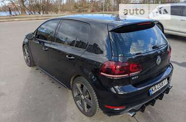 Хэтчбек Volkswagen Golf GTI 2013 в Киеве