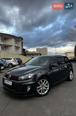 Volkswagen Golf GTI 2011