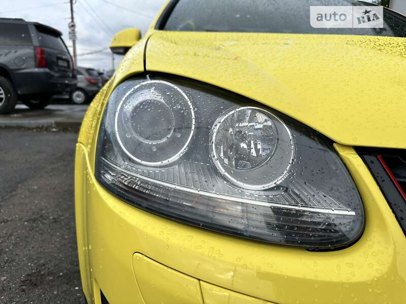 Хэтчбек Volkswagen Golf GTI 2006 в Киеве