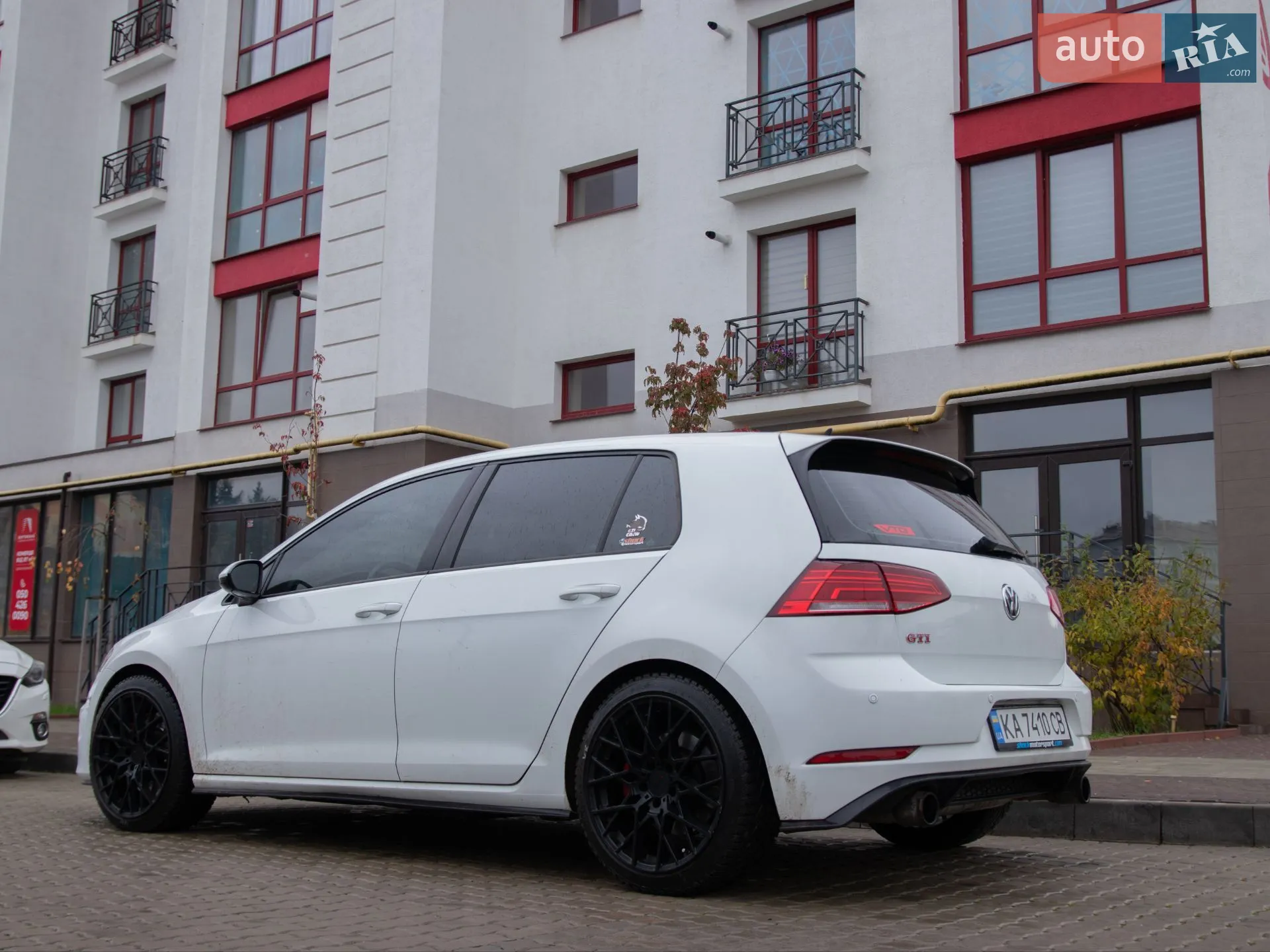 2017 Volkswagen Golf GTI - мініатюра 9