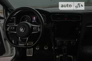 Хетчбек Volkswagen Golf GTI 2017 в Чернігові