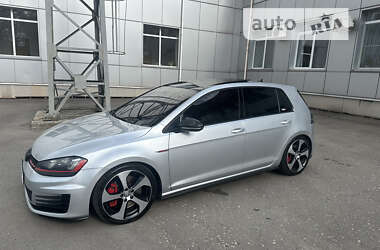 Хэтчбек Volkswagen Golf GTI 2015 в Змиеве