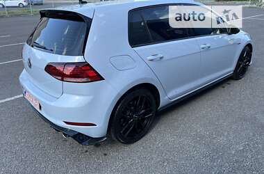 Хэтчбек Volkswagen Golf GTI 2020 в 