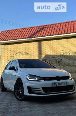 Volkswagen Golf GTI 2017