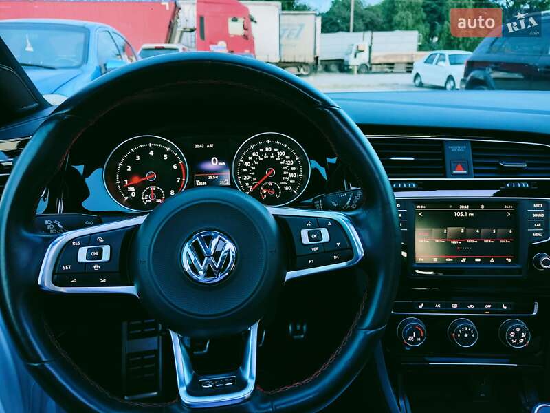 Хетчбек Volkswagen Golf GTI 2020 в Запоріжжі