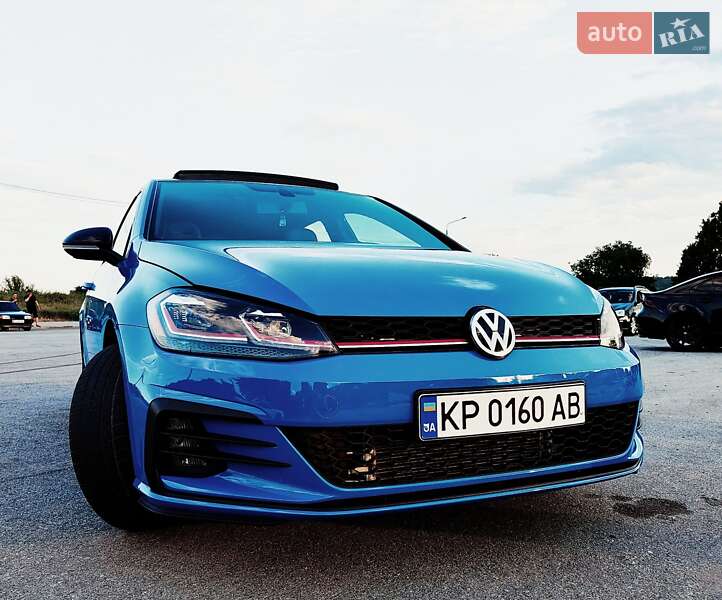 Volkswagen Golf GTI 2020