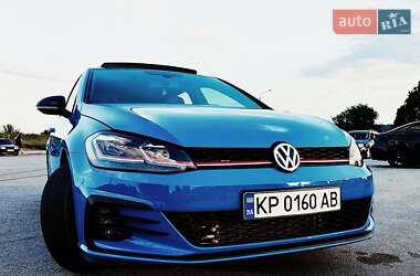 Хэтчбек Volkswagen Golf GTI 2020 в Запорожье