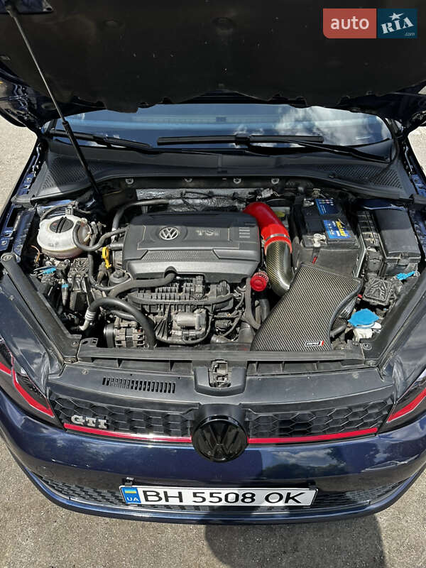 Хэтчбек Volkswagen Golf GTI 2016 в Одессе