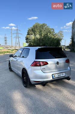 Хетчбек Volkswagen Golf GTI 2015 в Києві