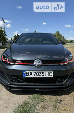 Хетчбек Volkswagen Golf GTI 2020 в Олександрії