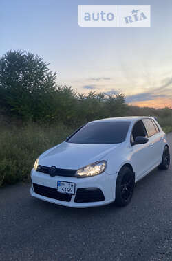 Volkswagen Golf GTI 2011