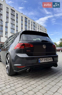 Хэтчбек Volkswagen Golf GTI 2016 в Ивано-Франковске