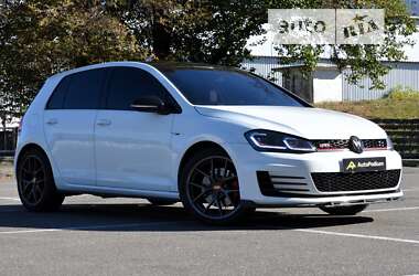 Volkswagen Golf GTI 2017