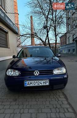 Хетчбек Volkswagen Golf GTI 2002 в Житомирі