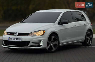 Volkswagen Golf GTI 2015