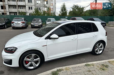 Volkswagen Golf GTI 2014