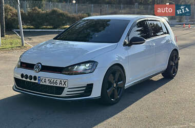 Volkswagen Golf GTI 2015