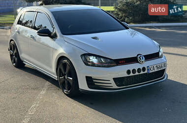 Хетчбек Volkswagen Golf GTI 2015 в Києві