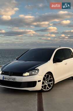 Хэтчбек Volkswagen Golf GTI 2012 в Одессе