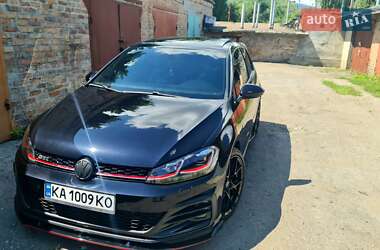 Хэтчбек Volkswagen Golf GTI 2015 в Полтаве