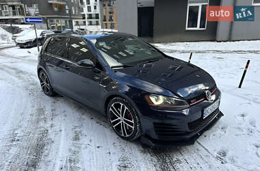 Хетчбек Volkswagen Golf GTI 2017 в Львові