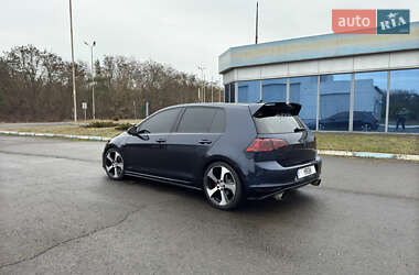 Хэтчбек Volkswagen Golf GTI 2017 в Костополе