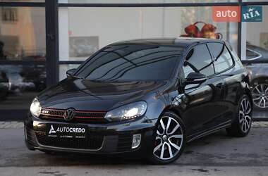 Volkswagen Golf GTI 2011