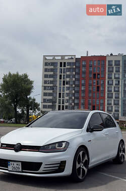 Volkswagen Golf GTI 2015