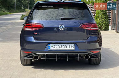 Хетчбек Volkswagen Golf GTI 2017 в Львові