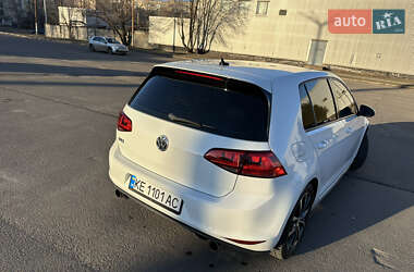 Хэтчбек Volkswagen Golf GTI 2015 в 