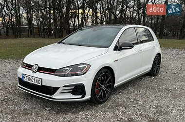 Volkswagen Golf GTI 2020