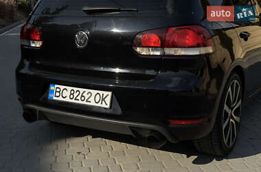 Хэтчбек Volkswagen Golf GTI 2012 в 