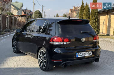 Хэтчбек Volkswagen Golf GTI 2012 в 