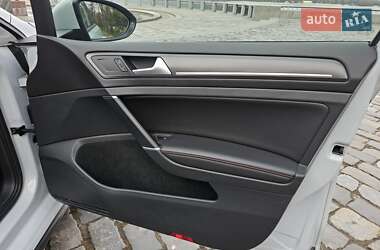 Хэтчбек Volkswagen Golf GTI 2018 в 