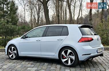 Хэтчбек Volkswagen Golf GTI 2018 в 