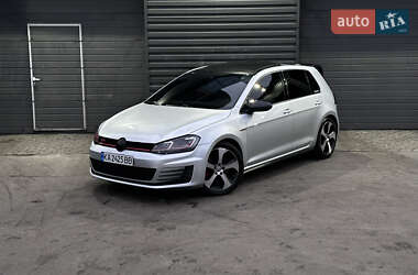 Хетчбек Volkswagen Golf GTI 2014 в Києві