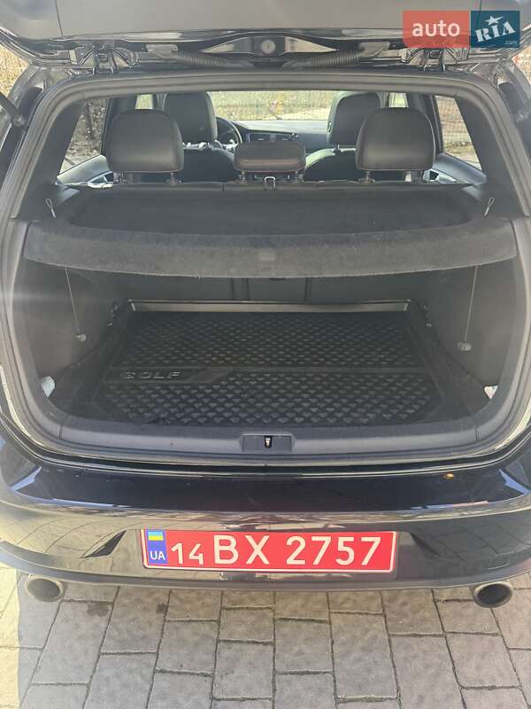 Хэтчбек Volkswagen Golf GTI 2018 в Львове