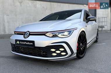 Volkswagen Golf GTI 2021