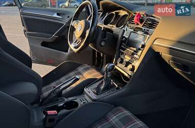 Хетчбек Volkswagen Golf GTI 2018 в 