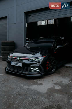 Хетчбек Volkswagen Golf GTI 2021 в 
