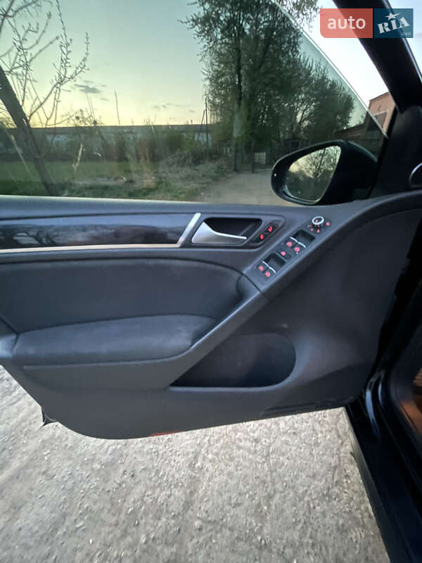 Хетчбек Volkswagen Golf GTI 2010 в Вінниці