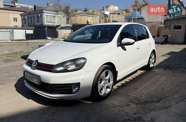 Volkswagen Golf GTI 2011