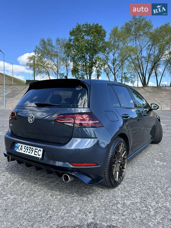 Хетчбек Volkswagen Golf GTI 2019 в Києві