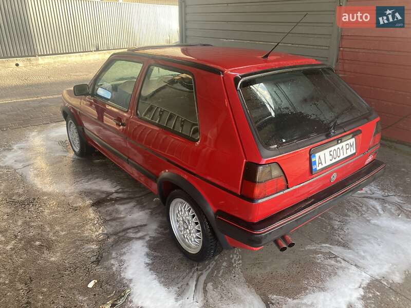 Хэтчбек Volkswagen Golf GTI 1988 в Киеве