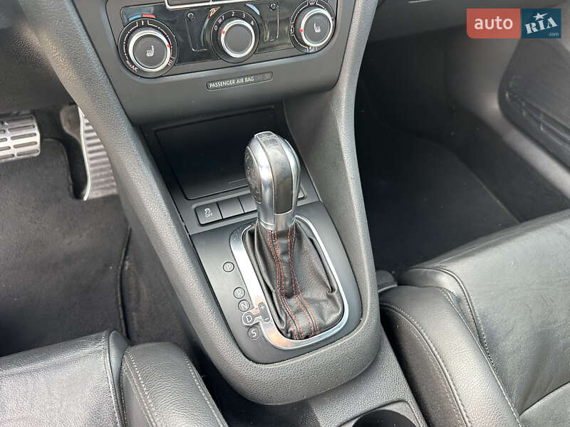 Хэтчбек Volkswagen Golf GTI 2013 в Киеве