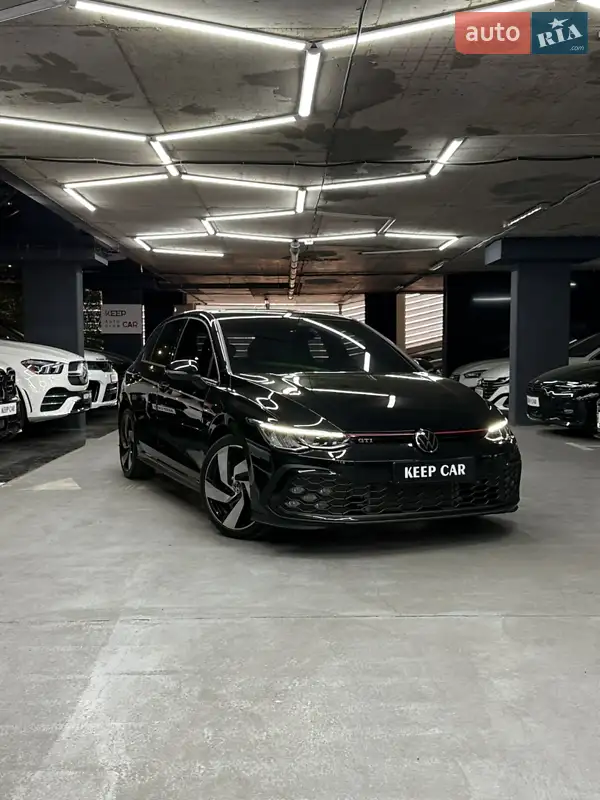 Volkswagen Golf GTI