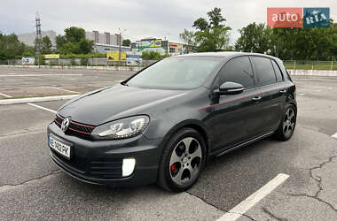 Volkswagen Golf GTI 2011 Volkswagen Golf GTI 2011