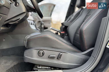 Хетчбек Volkswagen Golf GTI 2016 в 