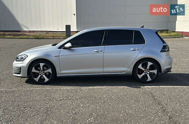 Хетчбек Volkswagen Golf GTI 2014 в Києві