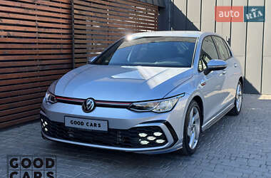 Хетчбек Volkswagen Golf GTI 2023 в 